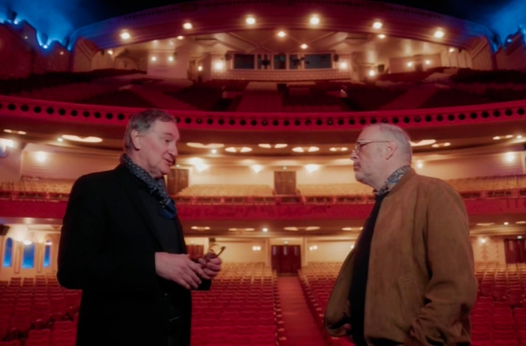 <p>Les confidences d&rsquo;Yves Jacques apr&egrave;s son exp&eacute;rience dans un sauna - <em>Serge &agrave; Paris</em></p>
