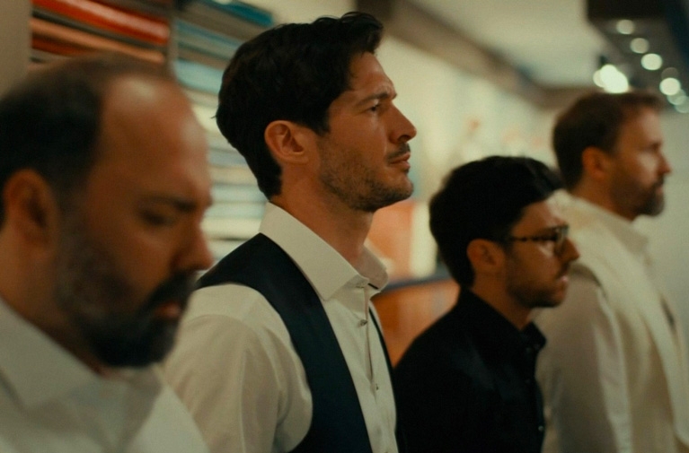 <p><em>Avant le crash</em></p>
